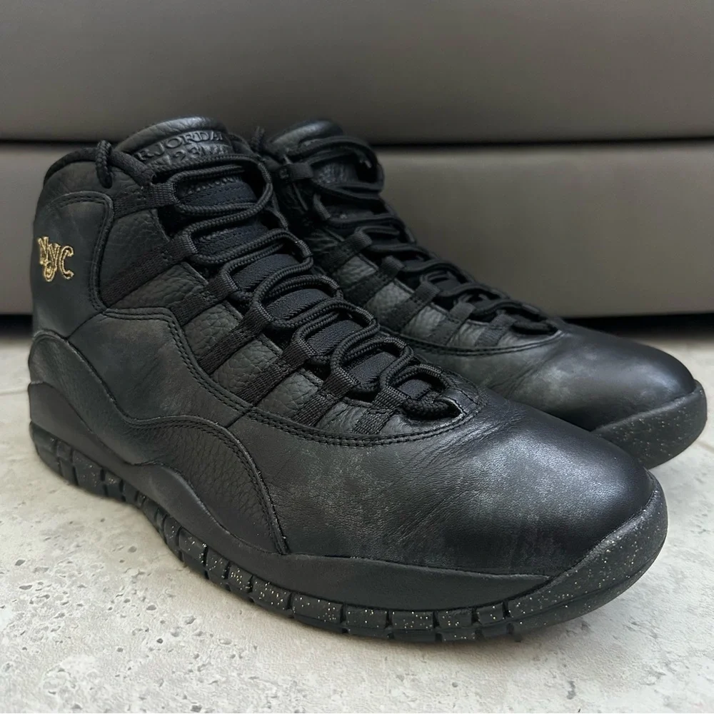 Jordan 10 Retro Sneaker Size 11.5 Men
